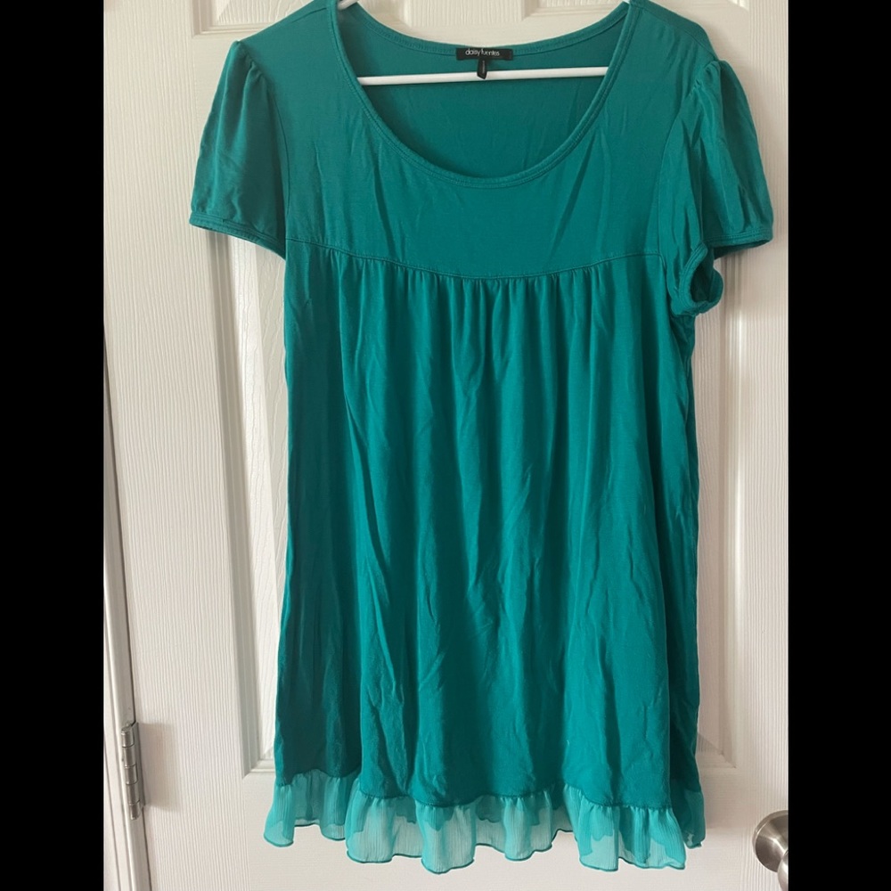 Daisy Fuentes baby doll top